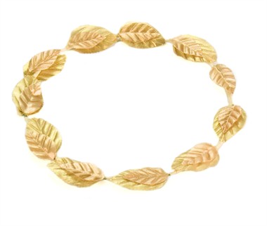 Laurel leaf crown