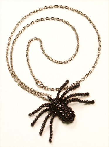 Necklace with spider rhinestones