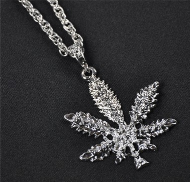 Kette silber Cannabis 