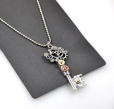 Ketting steampunk sleutel