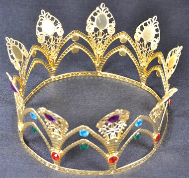 Crown gold with stones multi