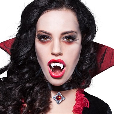 Vampire teeth