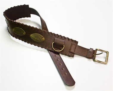 Pirates belt brown